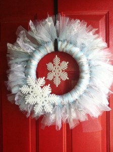 Winter Snowflake Wreath by Debbie Does Creations Winter Snowflake Wreath by Debbie Does Creations