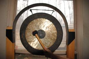 Gong by Daria - Making MultiCutural Music