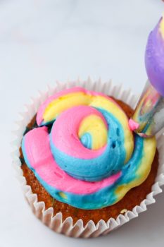 Tye Die Rainbow Cupcakes